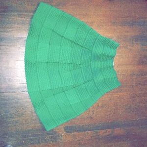 ANTHROPOLOGIE GIRLS FROM SAVOY PONTE BELL SKIRT