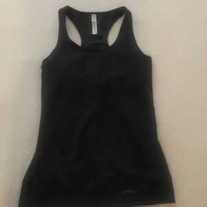 Under Armour athletic top with bra insert black S