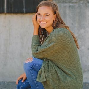 Meet your Posher, Sophia