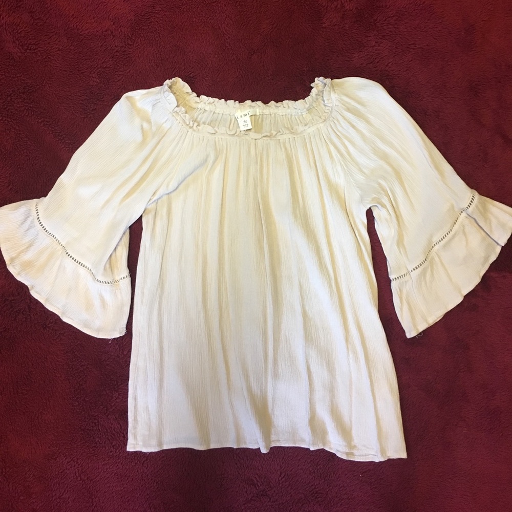 Ruffled top