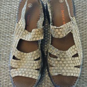 Bernie Mev sandal bundle