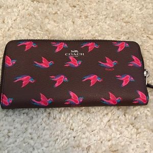 Coach Full Zip Wallet