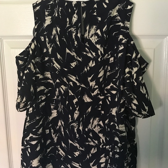 Nordstrom Tops - Cold shoulder Harlowe & graham blouse