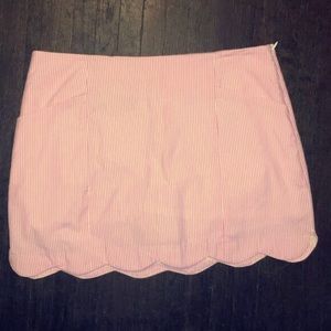LILLY PULITZER PINK SCALLOPED SEERSUCKER SKORT