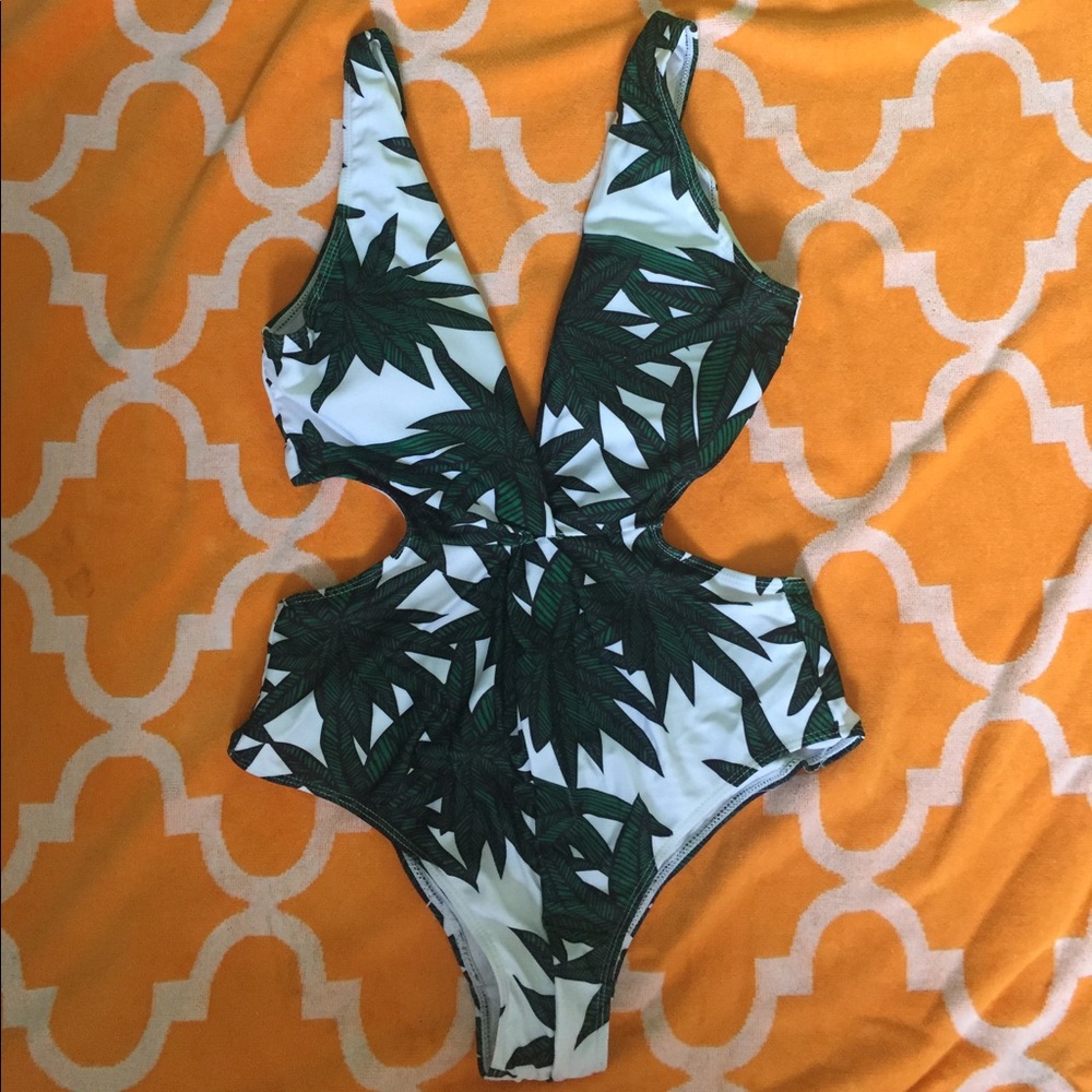Sexy Green Bamboo Print - One Piece Swimsuit