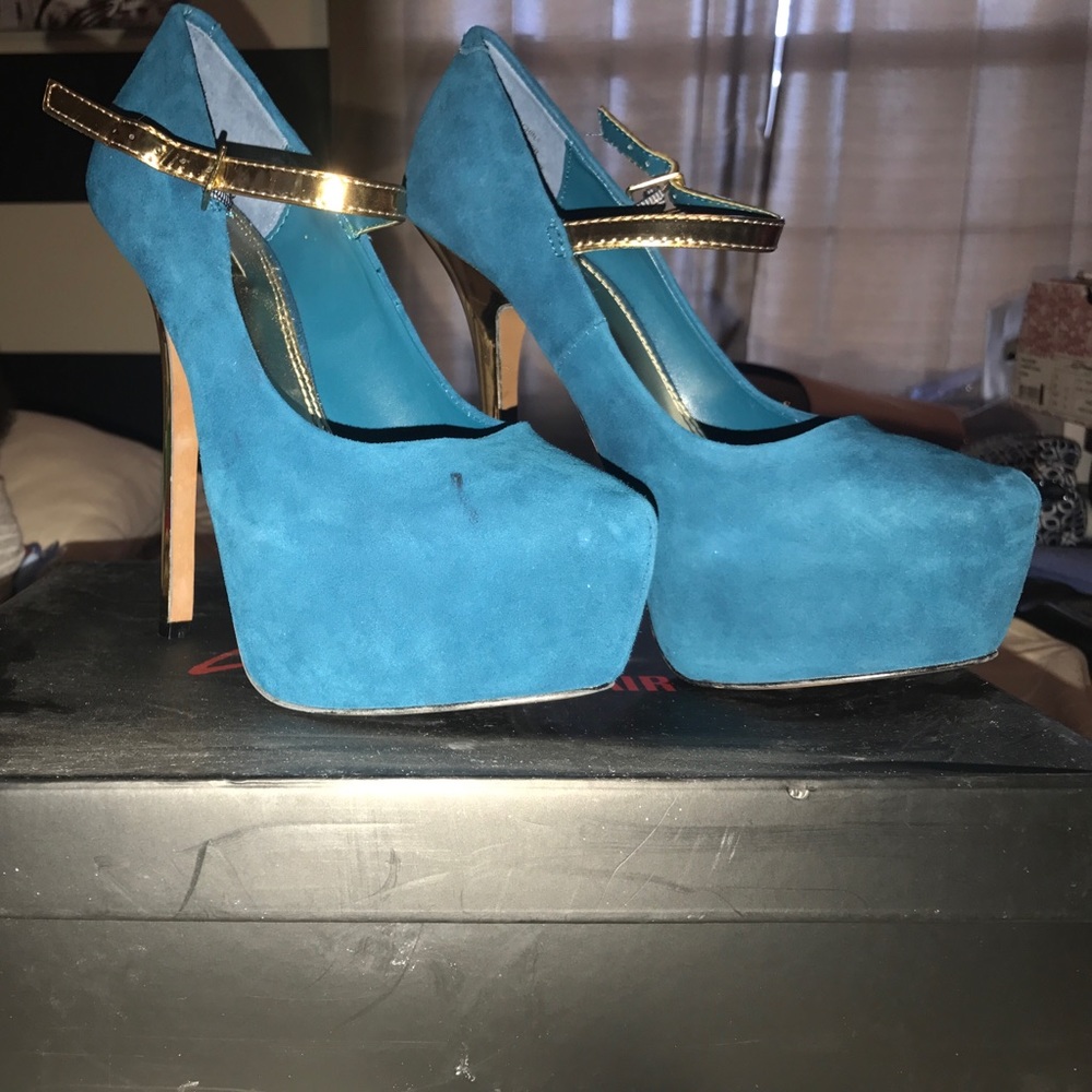 Wild Pair Heels in Turquoise
