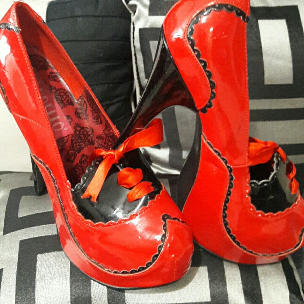 Pin up pumps!