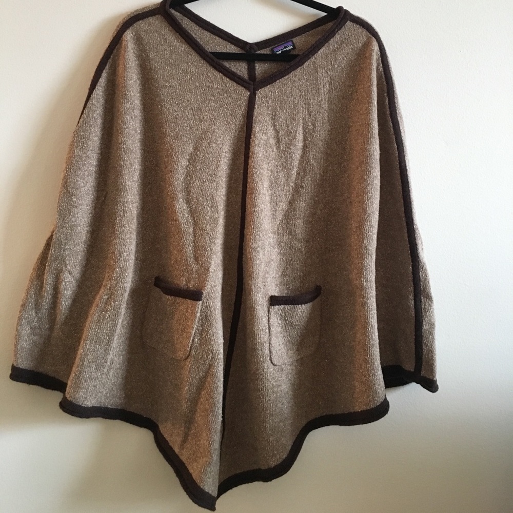 Patagonia Poncho
