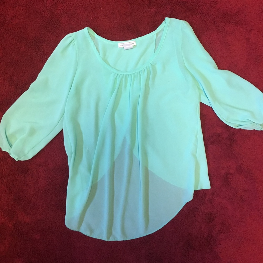 Light weight top