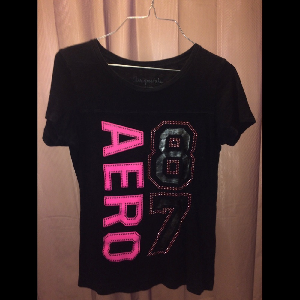 Pink & black Aeropostale shirt