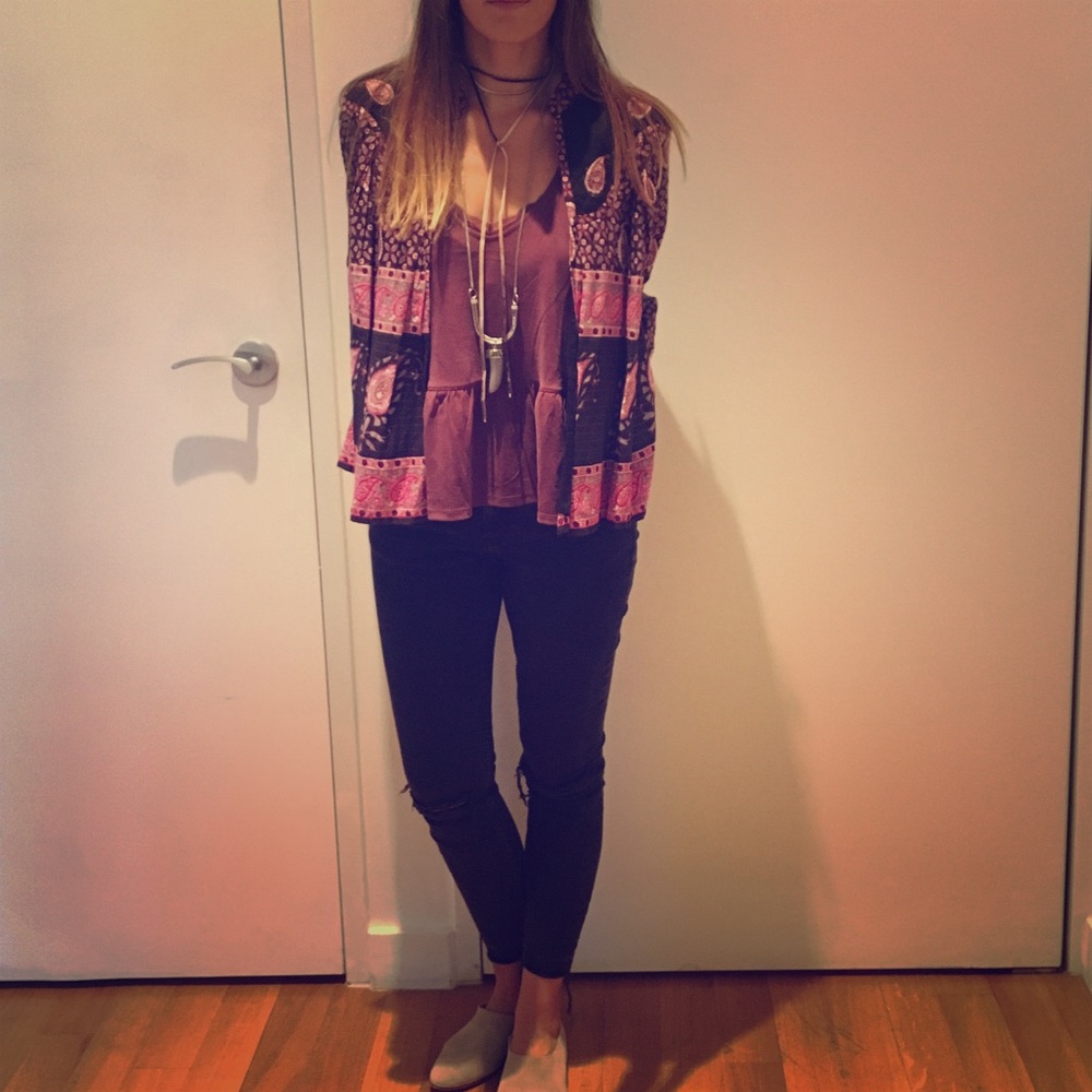 Rapsodia vest