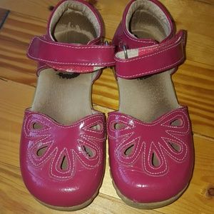 Livie & Luca Petals Size 10