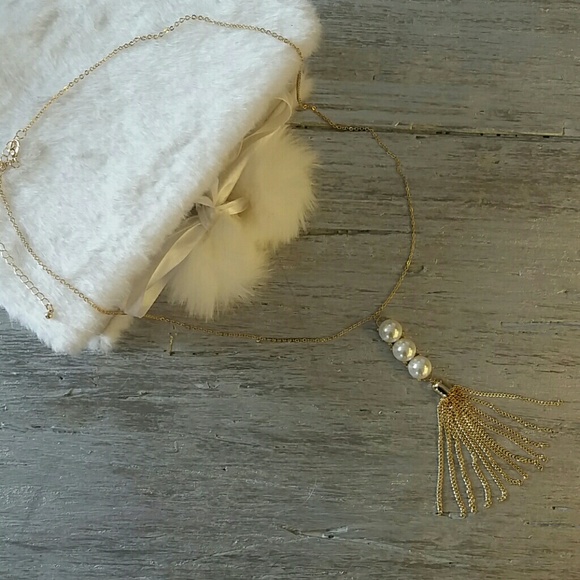 ♥️LAST 1♥️ Long chain pendant necklace NWT - Picture 3 of 4