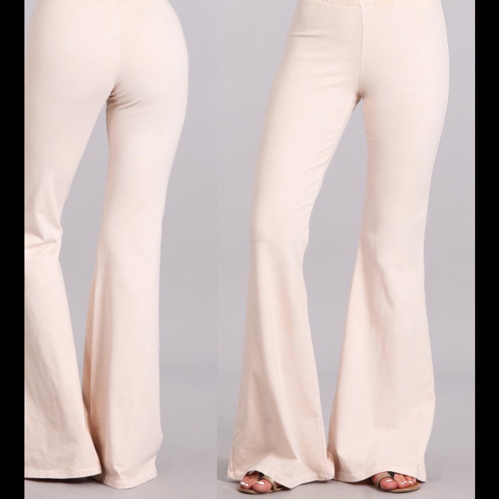 ❣1 LEFT❣NUDE STRETCH FLARE PANTS - Picture 2 of 6