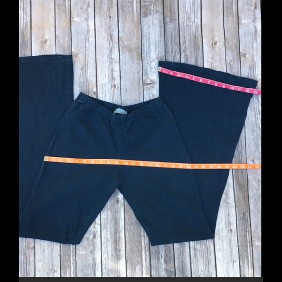 ❣1 LEFT❣NUDE STRETCH FLARE PANTS - Picture 6 of 6