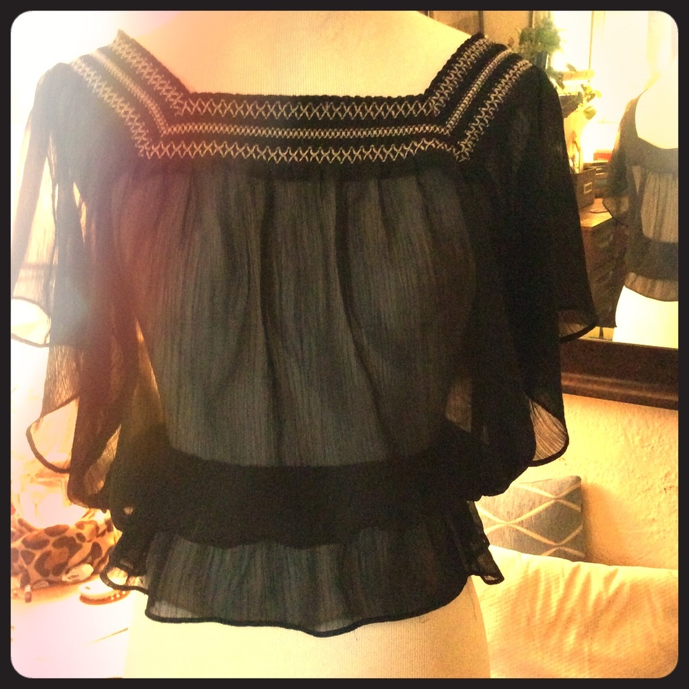 Pretty sheer black boho blouse w embroidery
