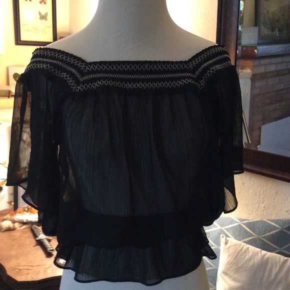 Pretty sheer black boho blouse w embroidery - Picture 3 of 4