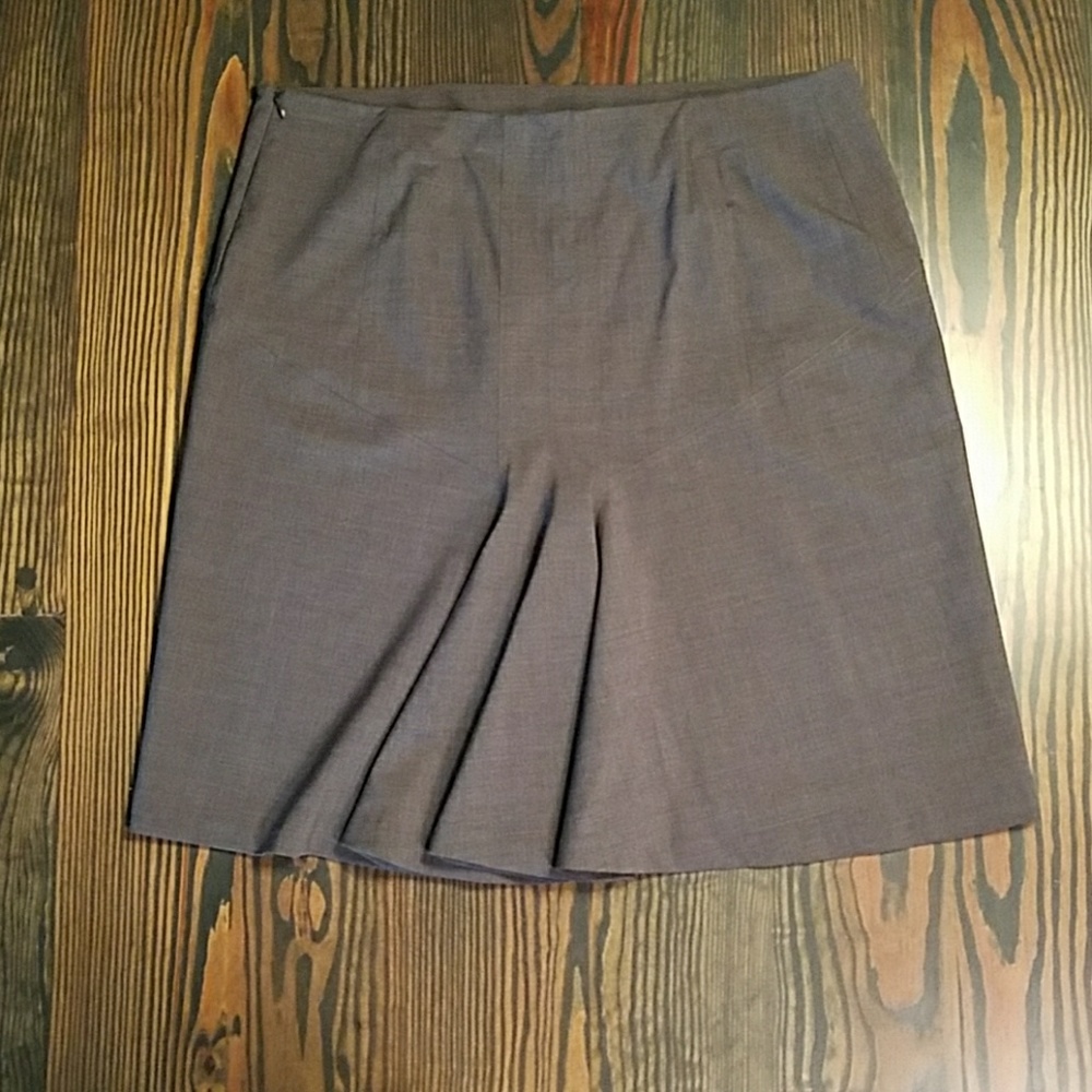 Lavia Grey Skirt with Outstanding Design Details