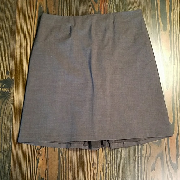 Lavia Grey Skirt with Outstanding Design Details - Picture 2 of 5