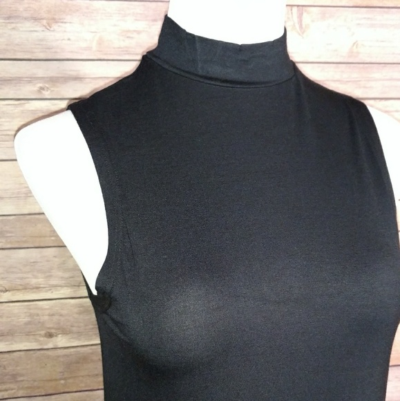 🔹Black Dress 🔹 High Neckline - Picture 4 of 7