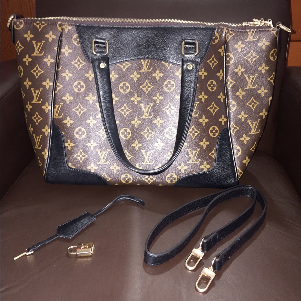 New Designer Inspired Fashion Bag.