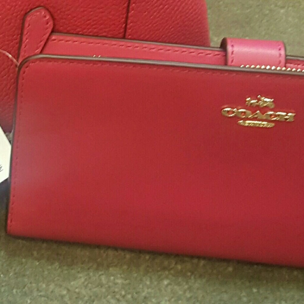 Coach wallet