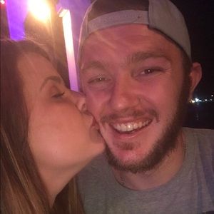 Meet your Posher, Derek