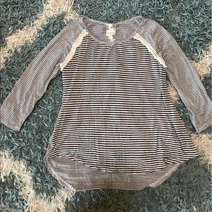 Stitch Fix Hi-Low Shirt