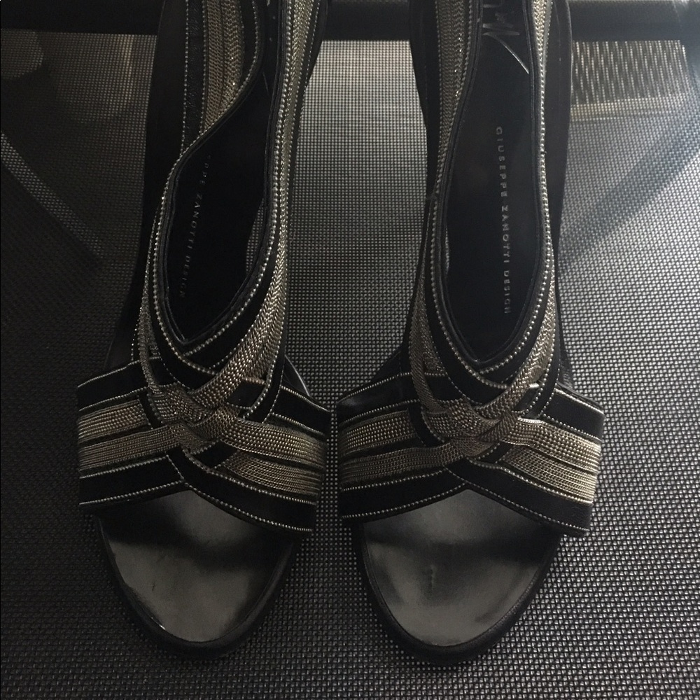 Giuseppe silver and black heels