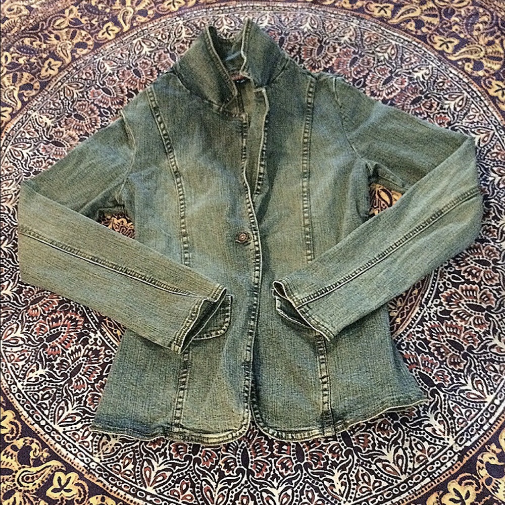 Light Denim Jean Jacket / With Slit /