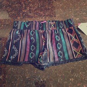 NWT tribal print comfy summer shorts
