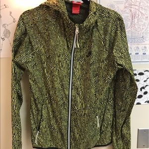 New Nike Windrunner Jacket w/ Glow Zippers