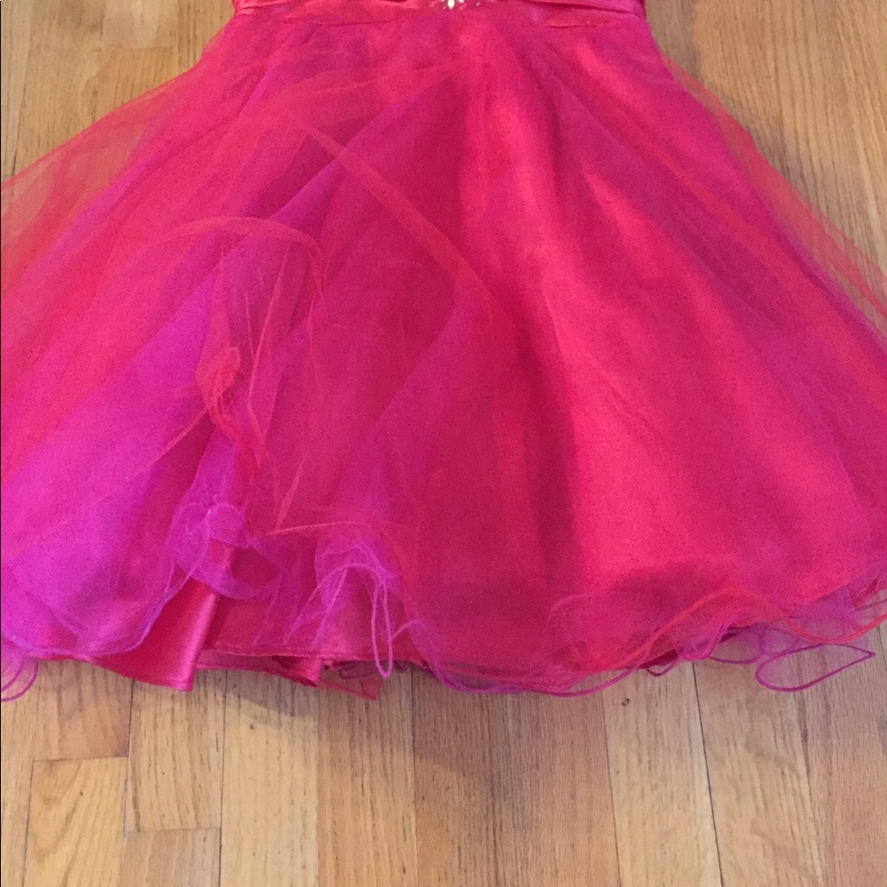 Red strapless prom dress - Picture 3 of 7