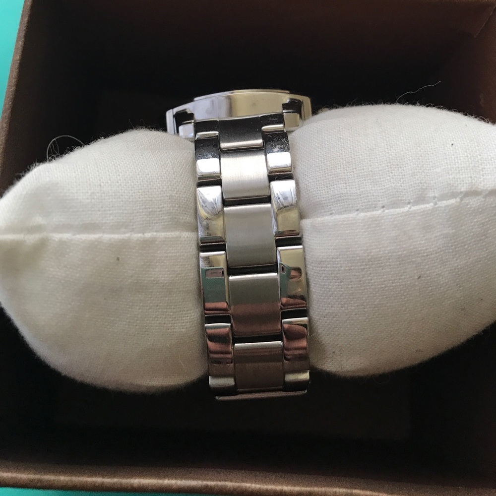 Coach watch, never worn - Picture 3 of 3