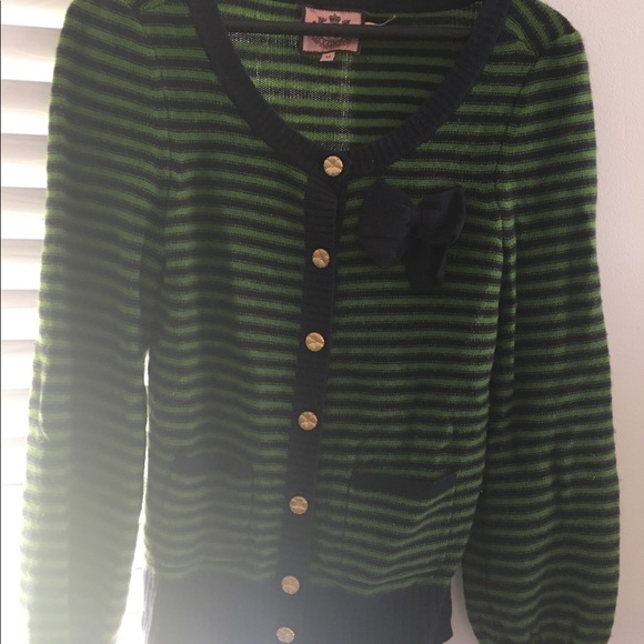 Juicy Couture Sweater-PRICE DROP💖 - Picture 2 of 4
