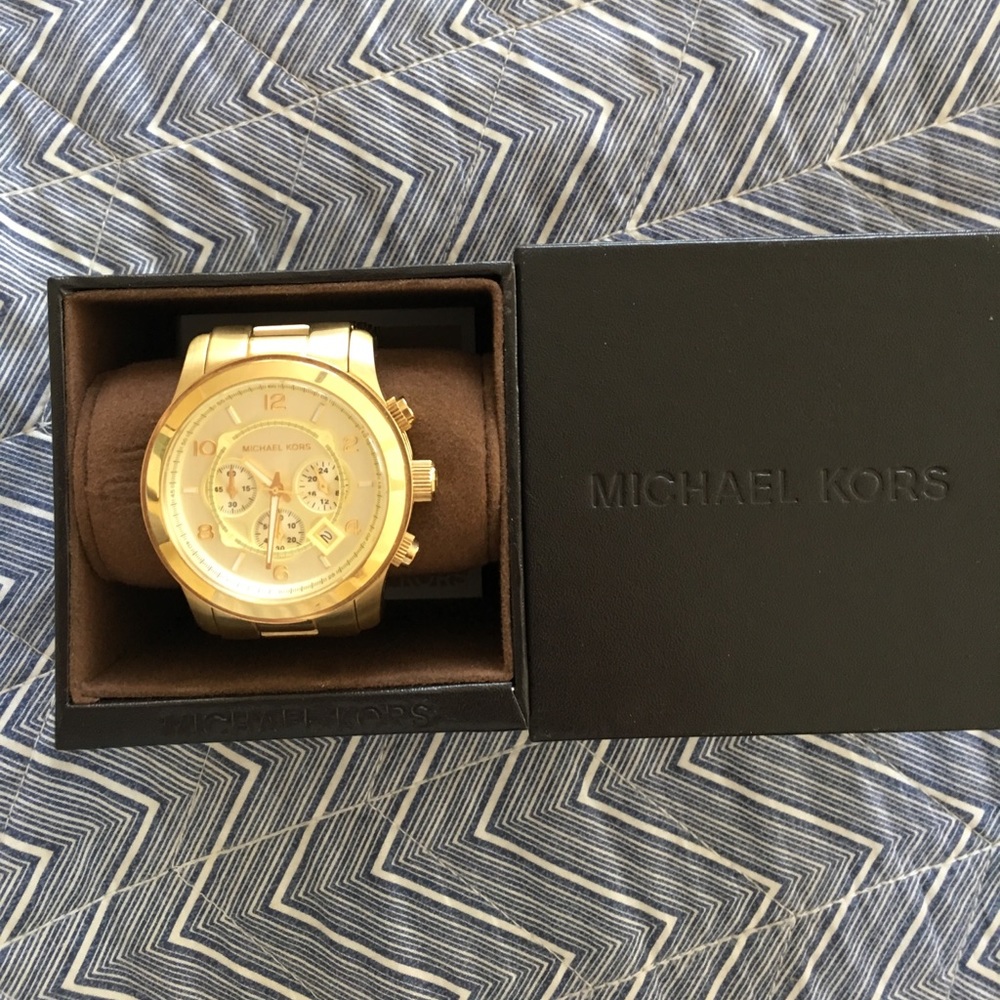 Michael Kors -- All gold watch