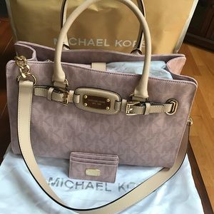 Michael Kors Hamilton Large Tote