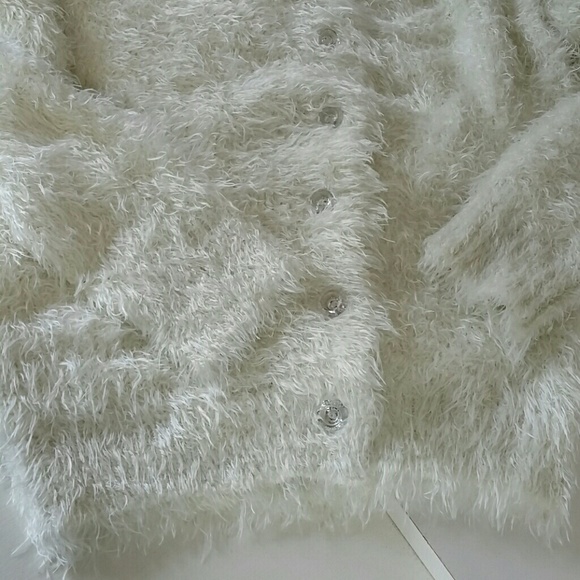 Kersh Fuzzy Sweater - Picture 6 of 8