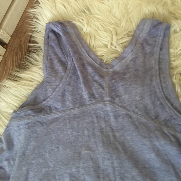 We The Free free flow tank - Picture 4 of 4