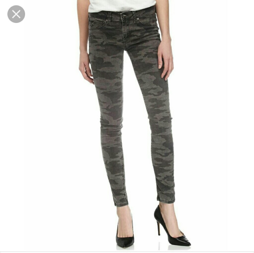 Kenneth Cole New York Camo-print Jeans