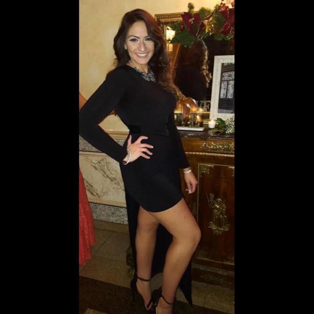 Meet your Posher, Christina