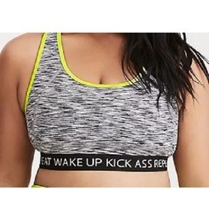 NEW Torrid Kick Ass Sports Bra 4 (4X)