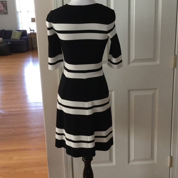 ⚜ELIZA J STRIPE SWEATER FIT AND FLARE DRESS👗 - Picture 2 of 4
