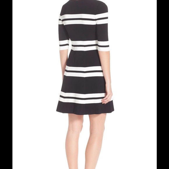 ⚜ELIZA J STRIPE SWEATER FIT AND FLARE DRESS👗 - Picture 4 of 4