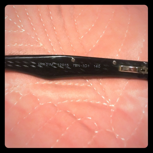 Authentic Prada eyeglasses 👓 - Picture 5 of 6