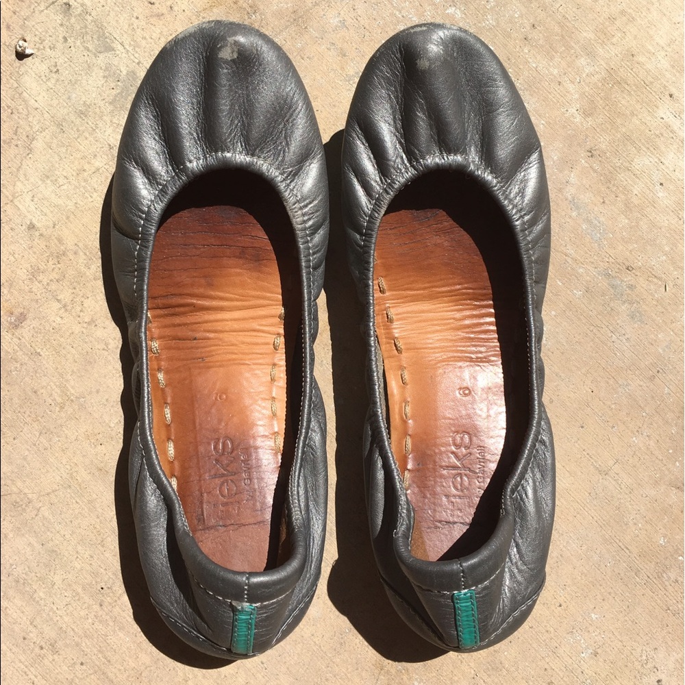 Tieks Metallic Pewter