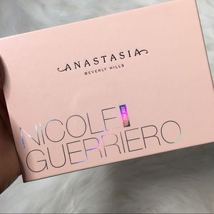 Anastasia Beverly Hills Glow Kit