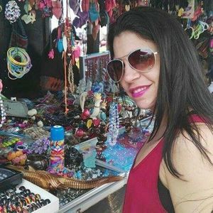 Meet your Posher, Igraine celia