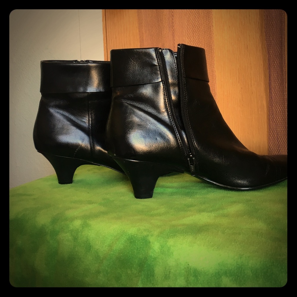 Ankle boots