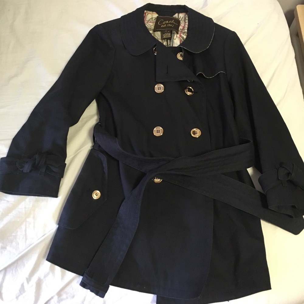 Navy Coach Size 6 Trench Coat